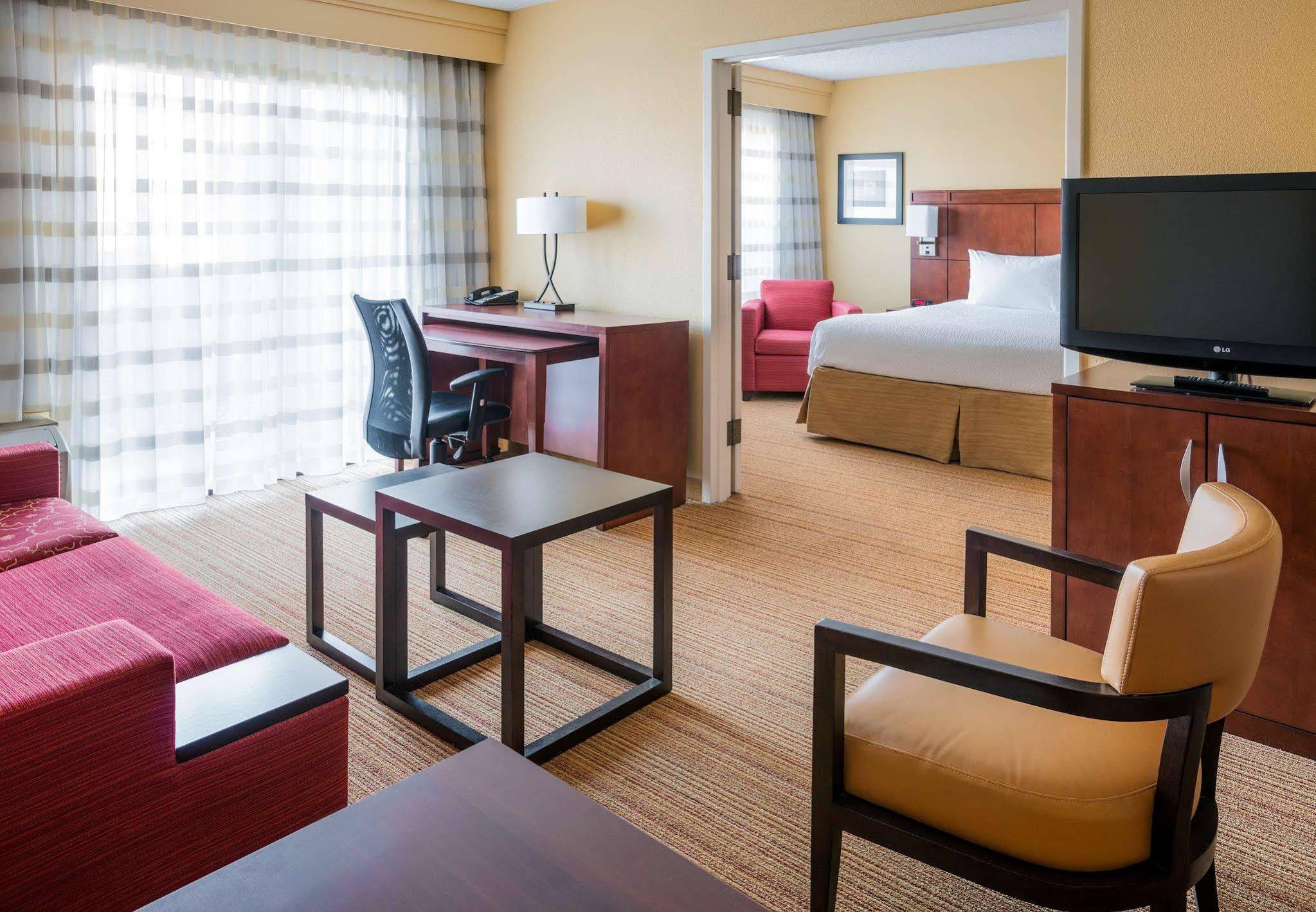 Iowa Inn Bettendorf Quad Cities Zewnętrze zdjęcie