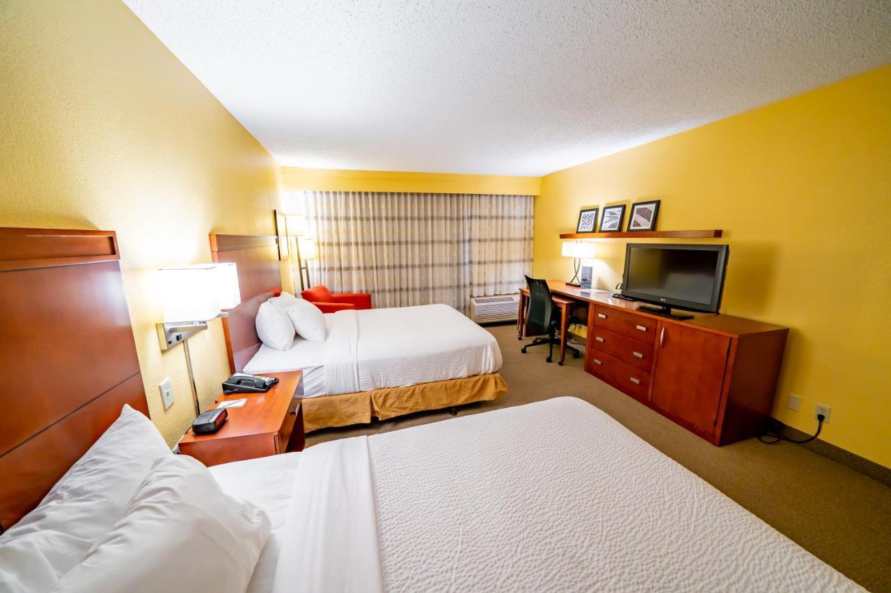 Iowa Inn Bettendorf Quad Cities Zewnętrze zdjęcie
