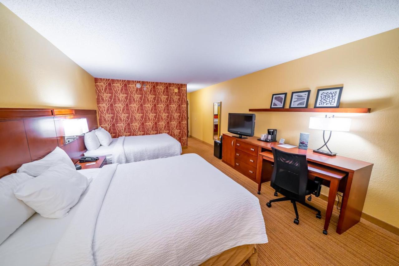 Iowa Inn Bettendorf Quad Cities Zewnętrze zdjęcie