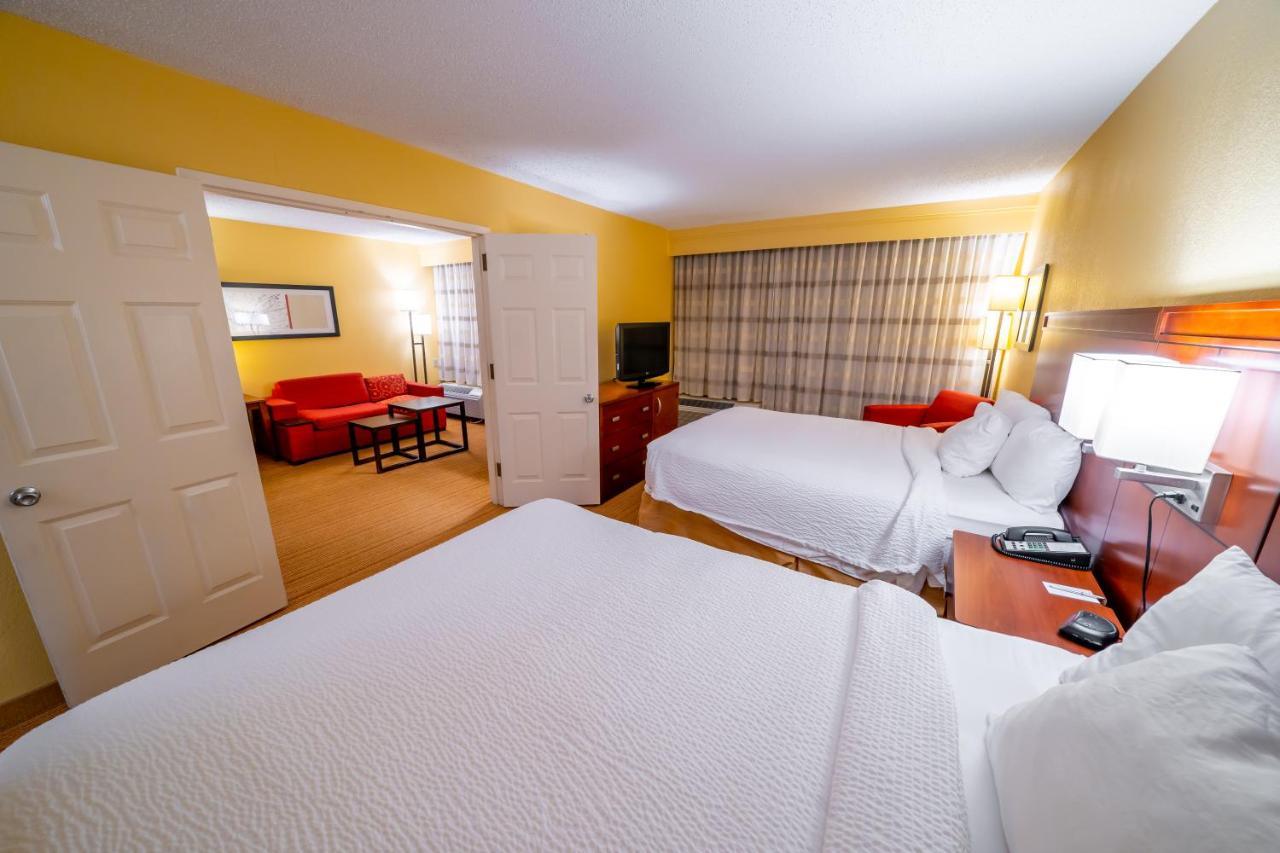 Iowa Inn Bettendorf Quad Cities Zewnętrze zdjęcie