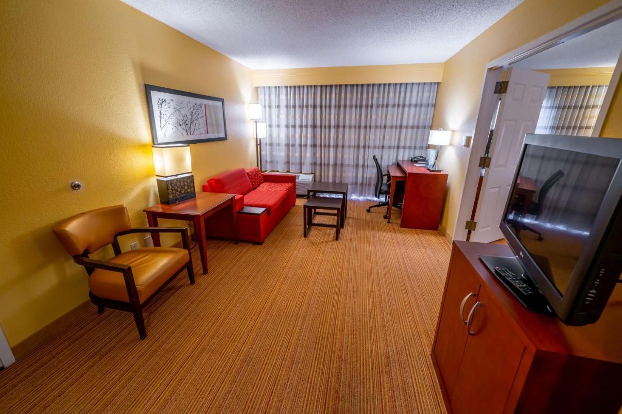 Iowa Inn Bettendorf Quad Cities Zewnętrze zdjęcie