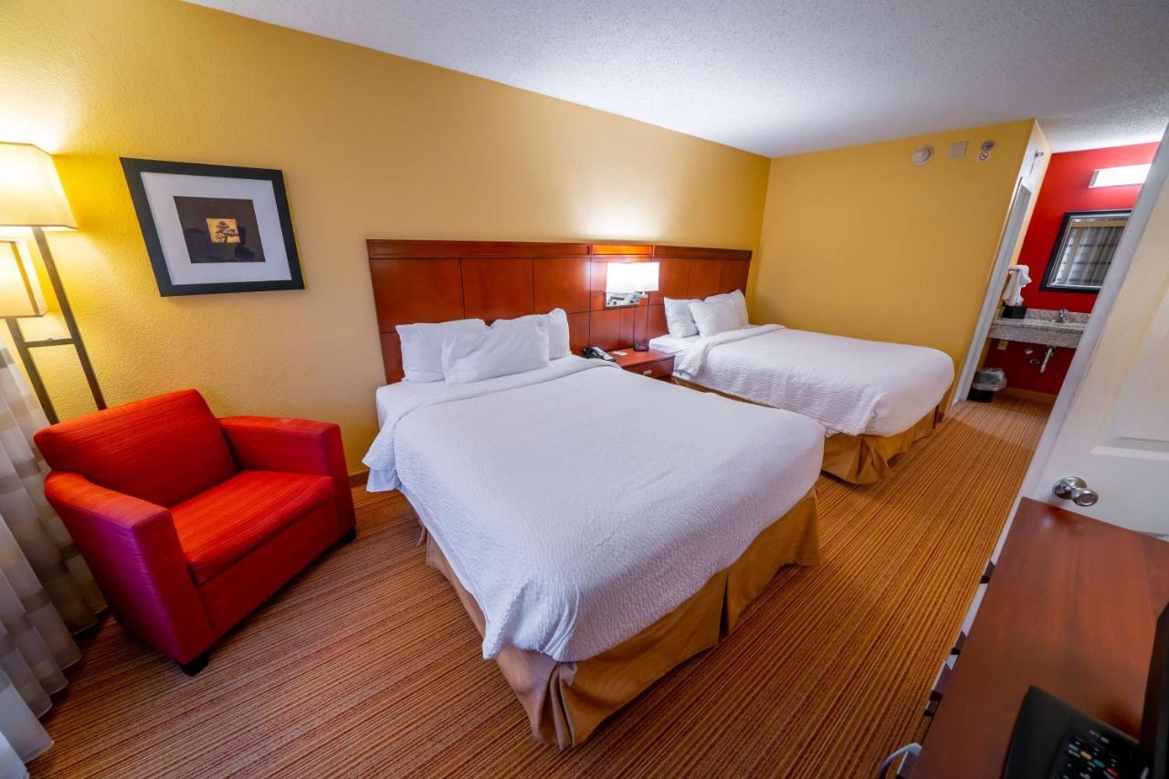 Iowa Inn Bettendorf Quad Cities Zewnętrze zdjęcie