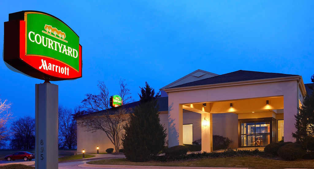 Iowa Inn Bettendorf Quad Cities Zewnętrze zdjęcie